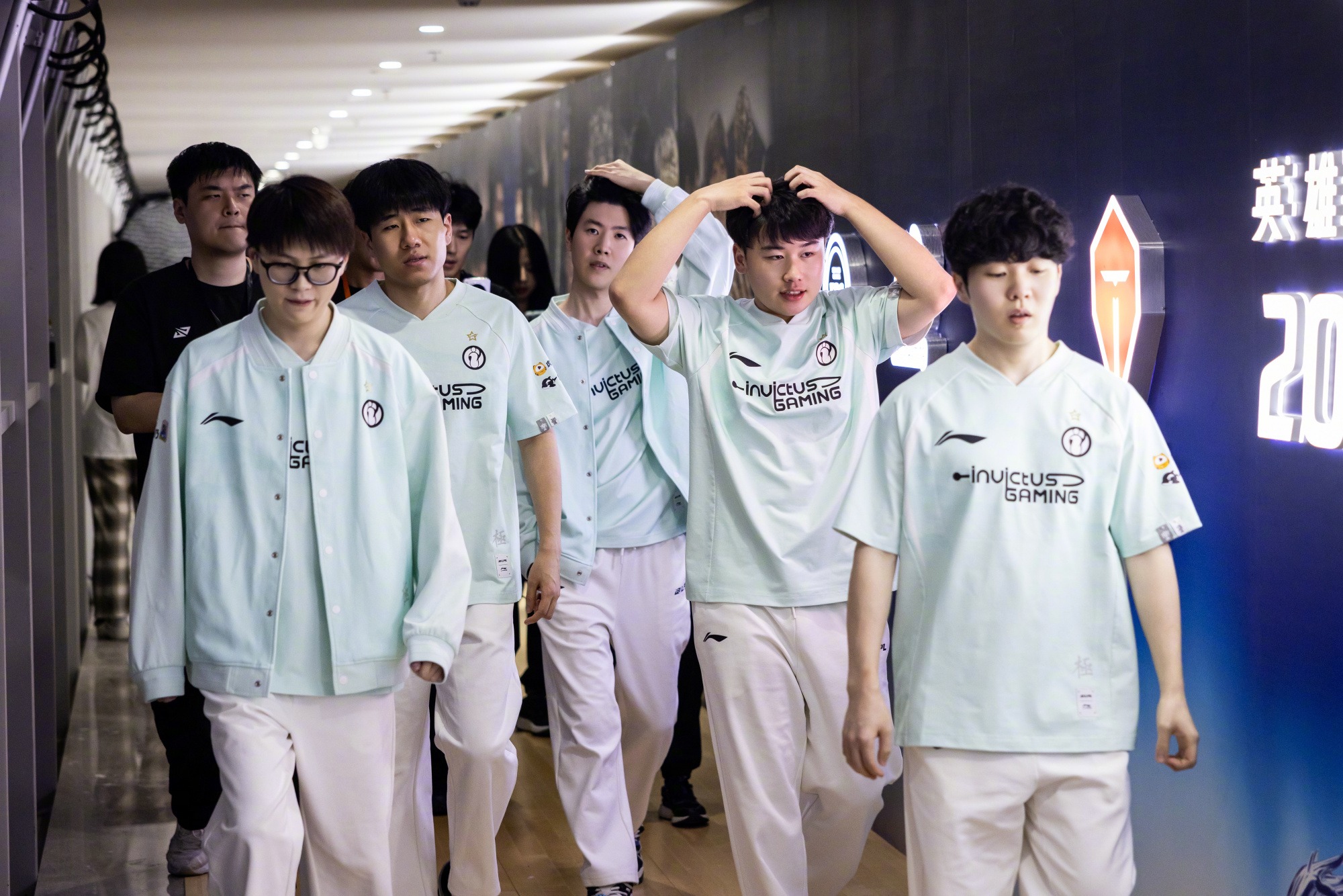 NG娱乐-Scout在IG比赛中关键助攻，出色防守引发热议！的简单介绍